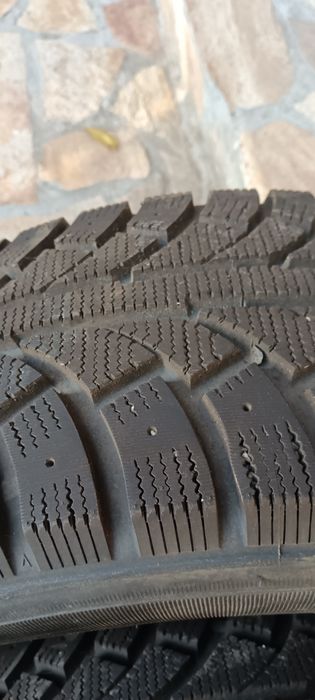 Зимни гуми 265/70/16