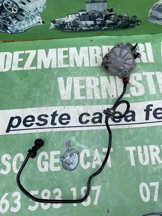 Pompă vacuum motor Range Rover Evoque 2.2 d