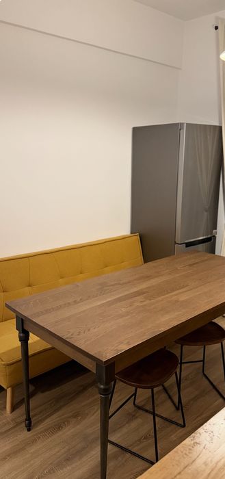 Cazare Regim Hotelier ap 1-2 cam Iasi Centru Palas
