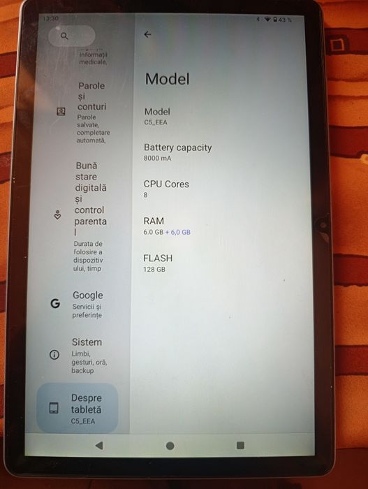 Vând tableta că noua