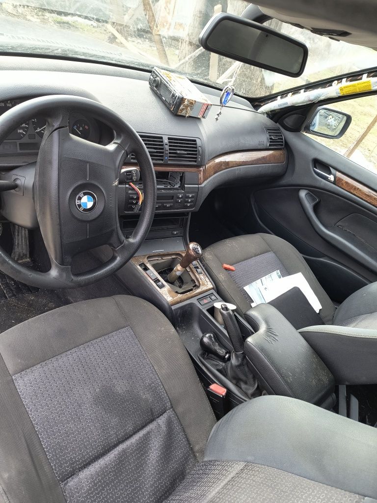 BMW  318i 143коня