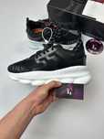 Versace chain reaction , size 42 fit 42-43