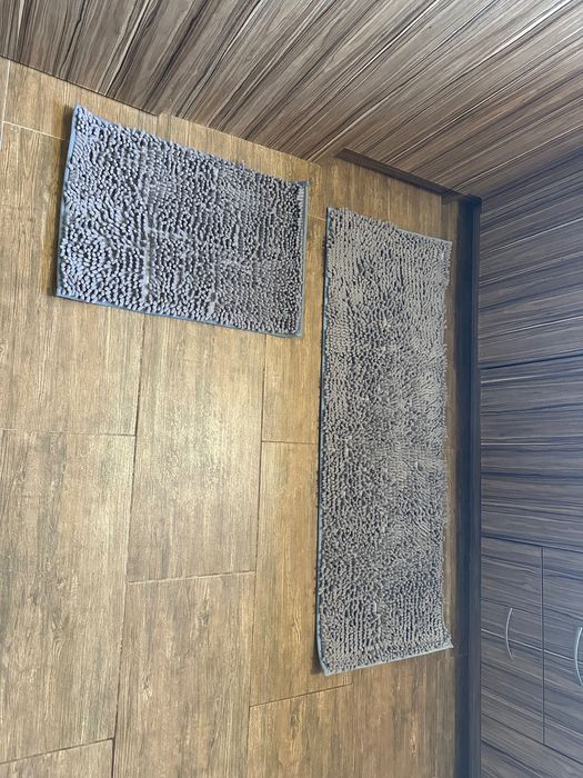 Килимчета два броя за кухня