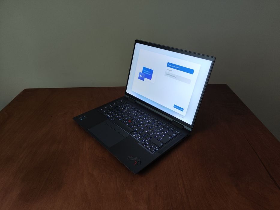 Лаптоп Lenovo yoga X1 Gen 7