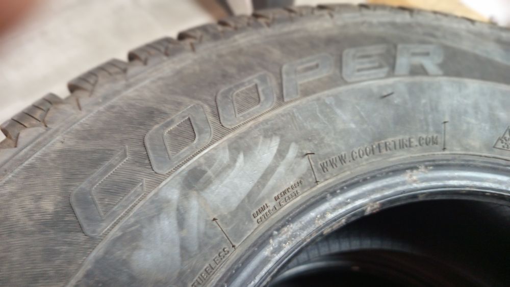 Зимни гуми 245 /70 R16