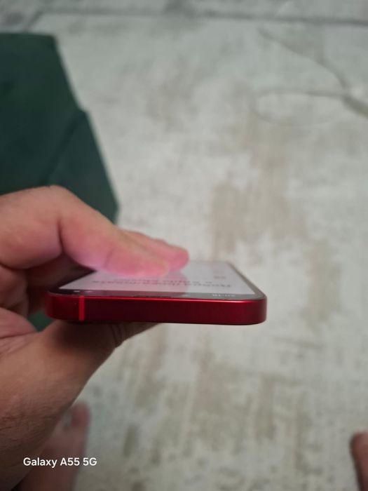 IPhone 13 128 red