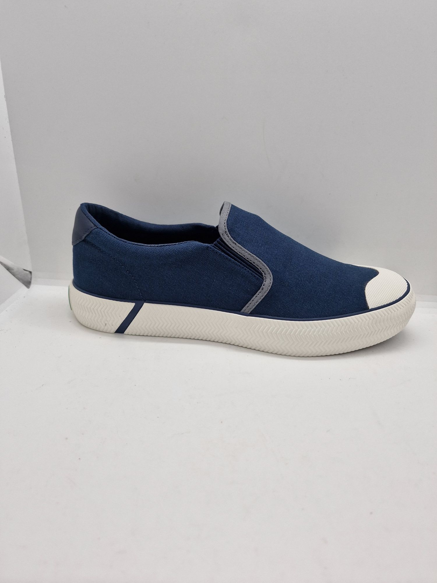 LACOSTE Gripshot Slip-on nr. 40