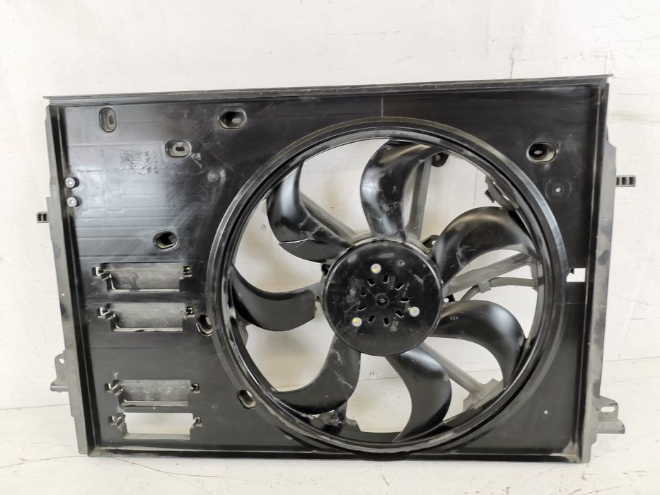 Радиаторен електровентилатор Рено Каджар / Renault Kadjar Оригинален