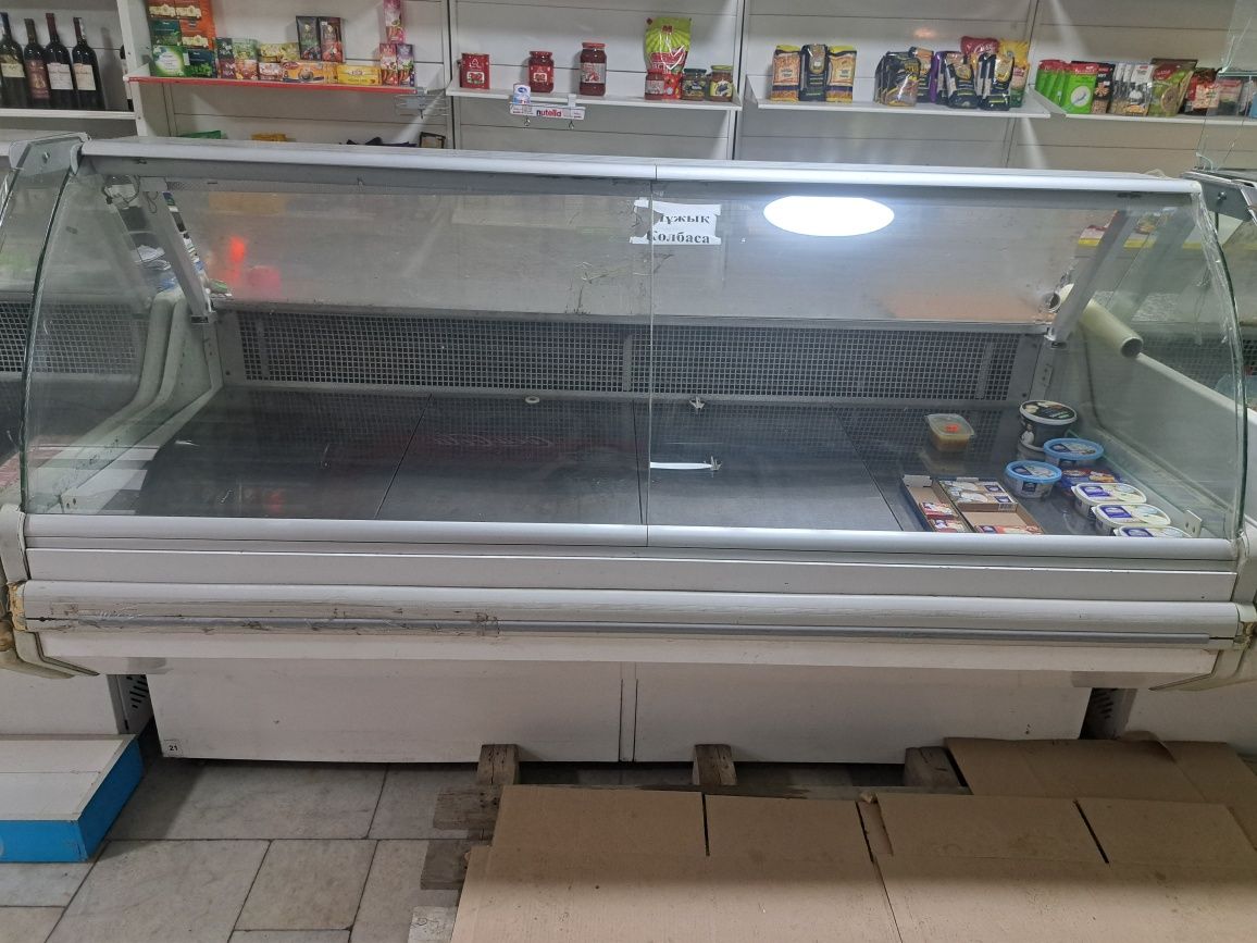 Продаю холодильник