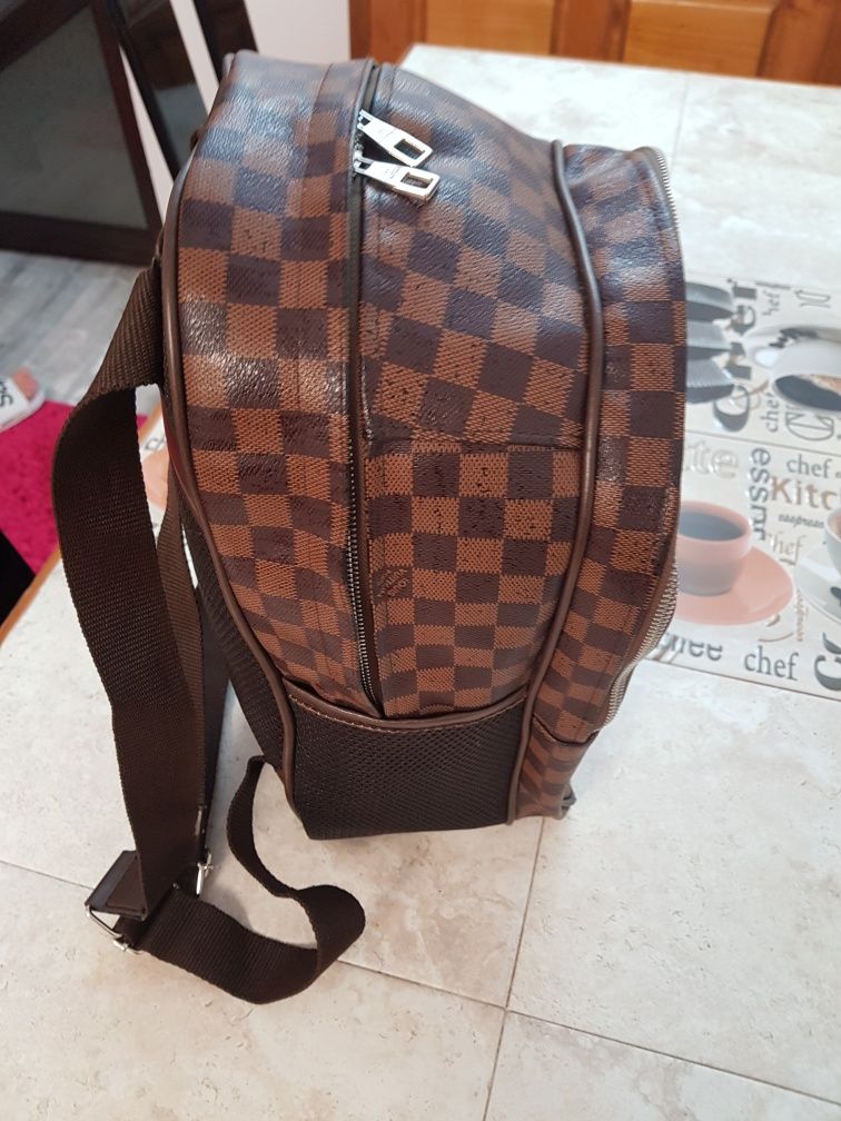 Ghiozdan  Louis Vuitton