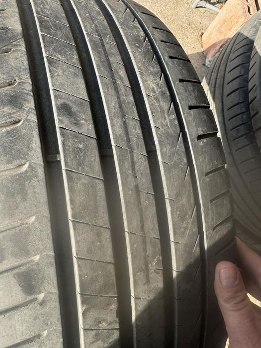 Гуми за автомобил