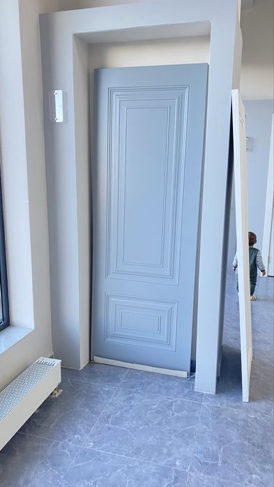 Продам дверь 2.20 серая кантри