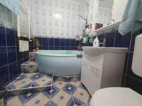 Apartament de vanzare  cu 3 camere/Onesti !
