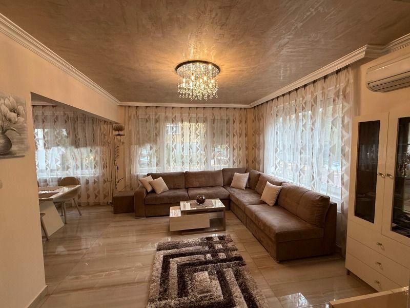 Двустаен апартамент под наем в ж.к. Дървеница, 2213957