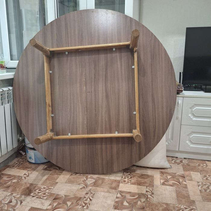 Продам казахский круглый стол