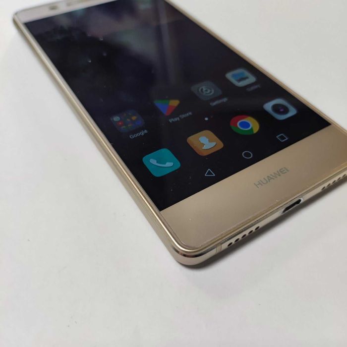 Смартфон Huawei P9 Lite