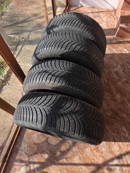 Всесезонни гуми Goodyear 185/60 R15