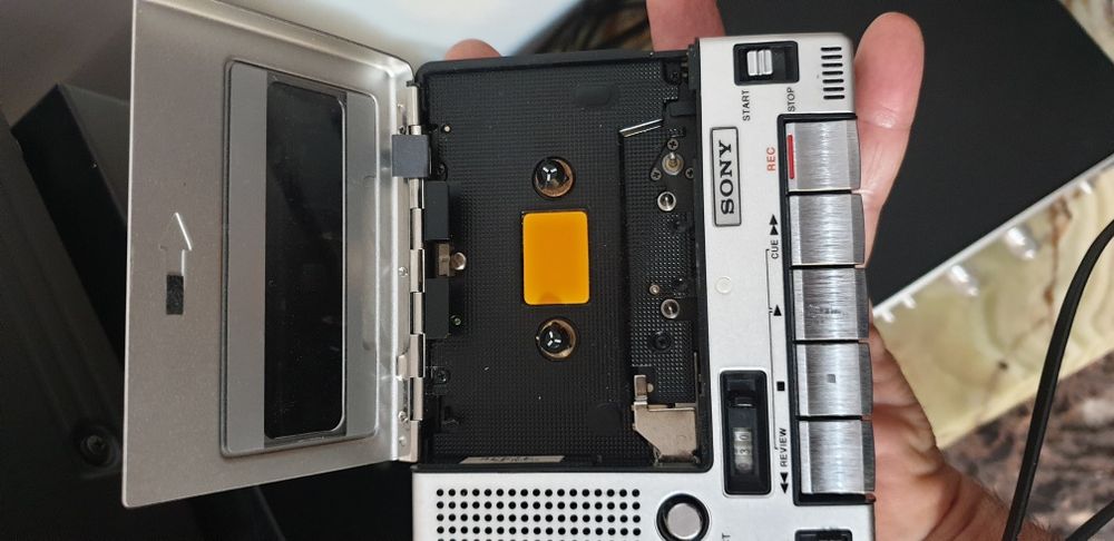 Reportofon casete Sony TC-150