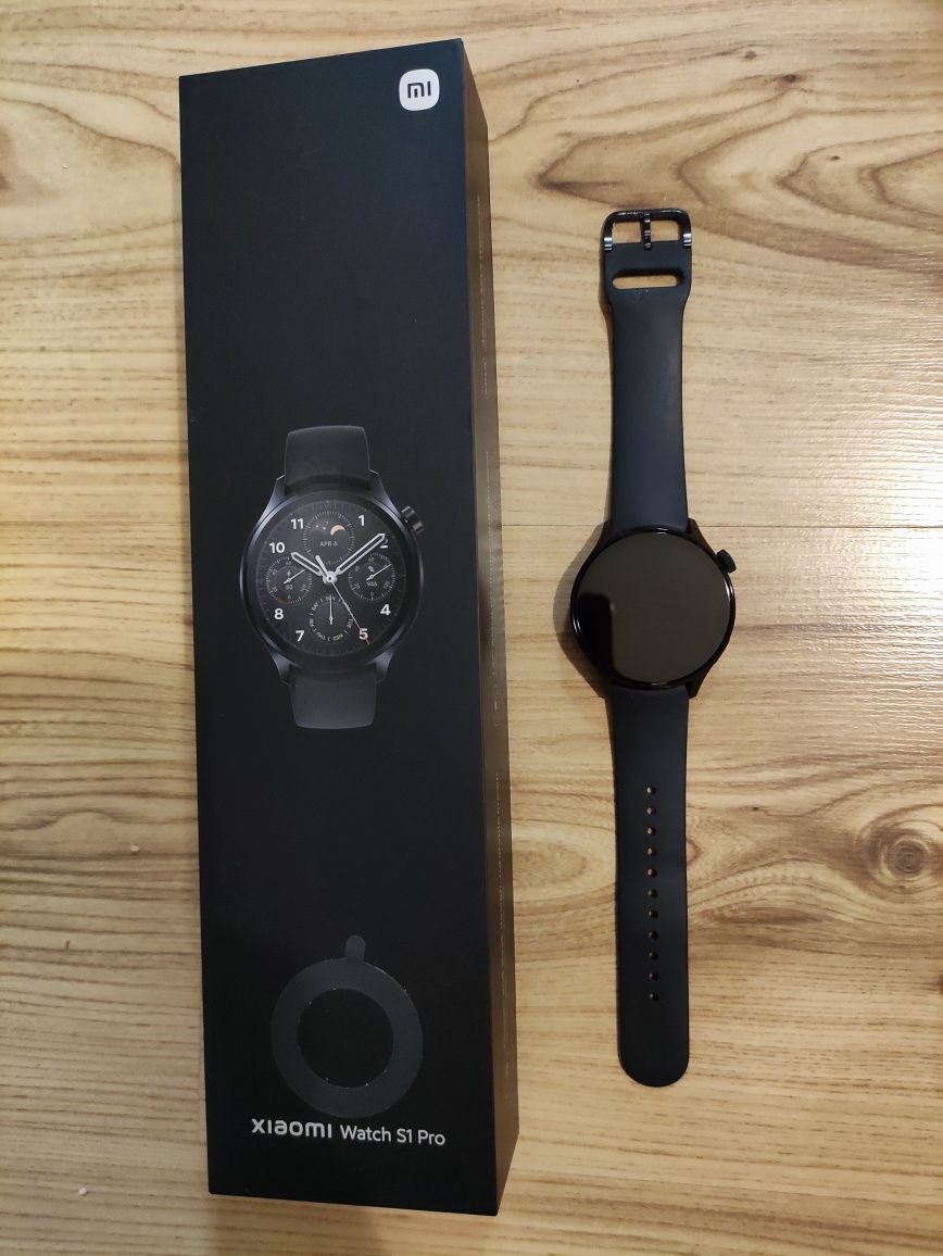 Смарт часовник Xiaomi watch s1 pro