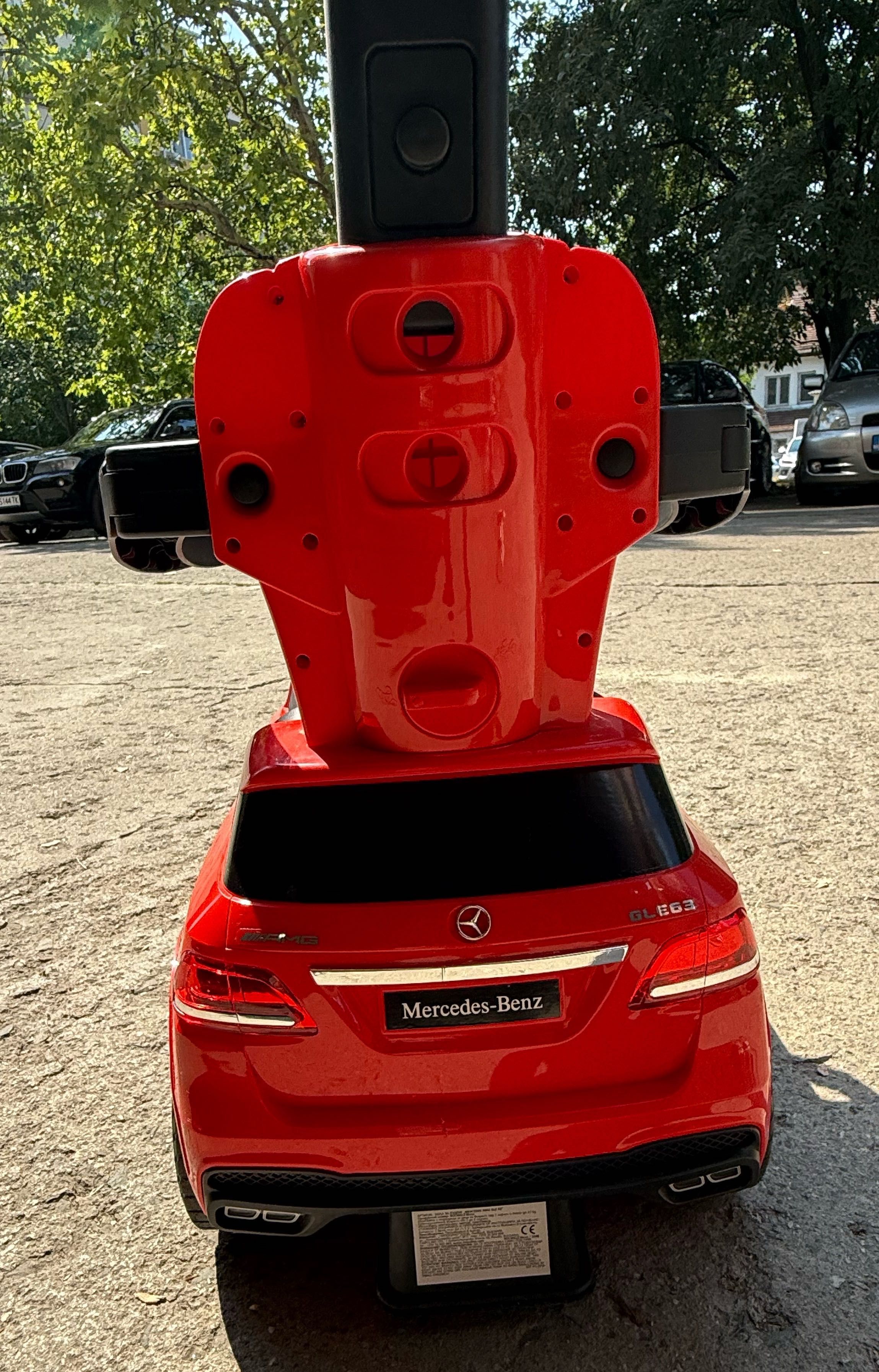 Детска количка 3в1 Мерцедес-AMG 2-6години