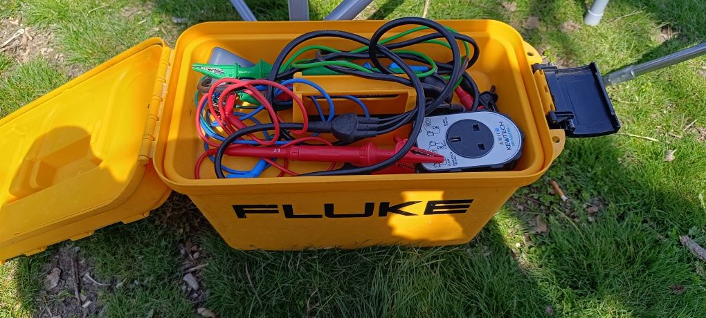 Fluke 1652 мутиметер