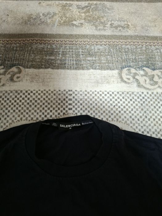 Тениска Balenciaga S