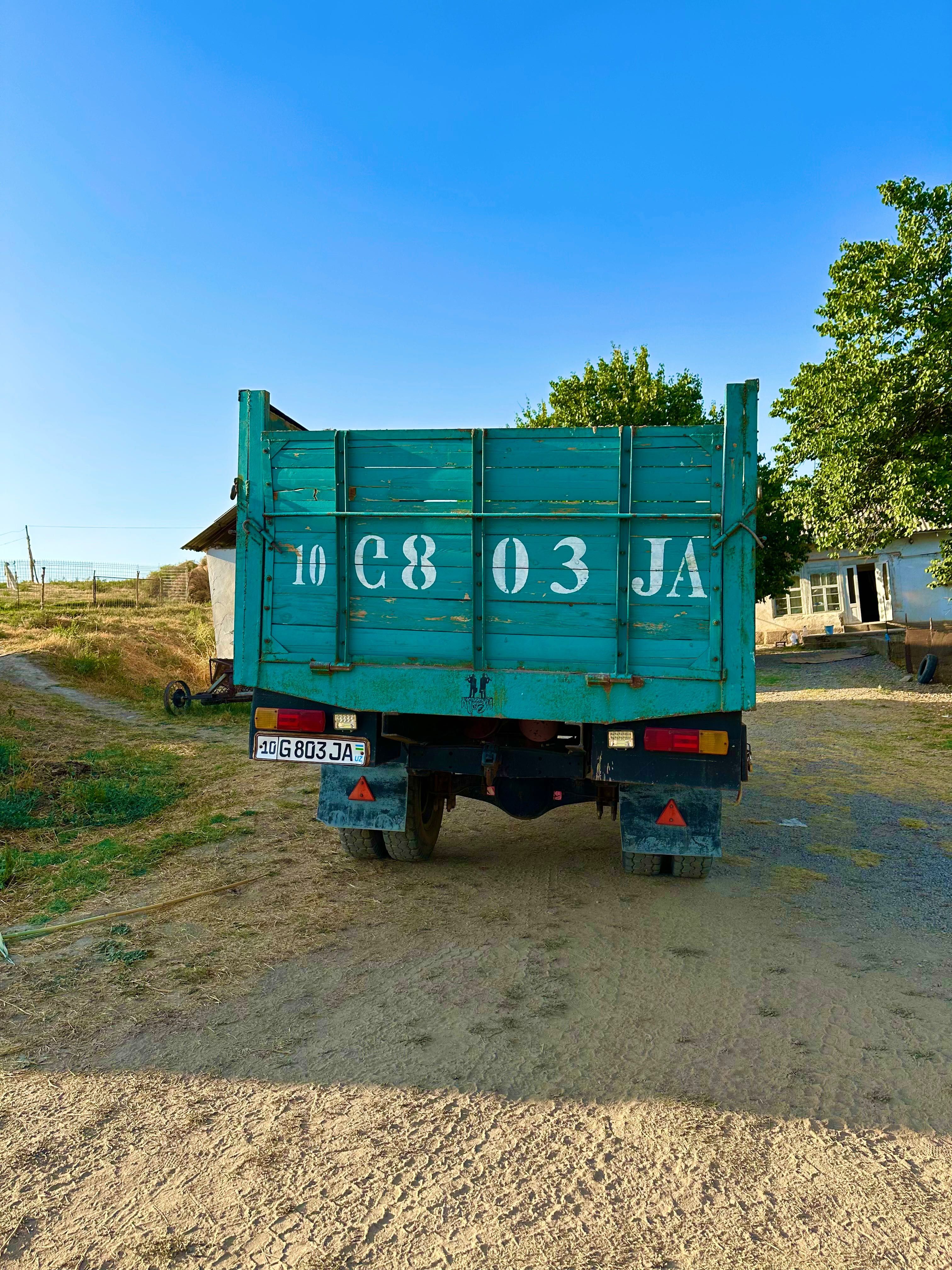 Gaz 53 Газ 53 sotiladi