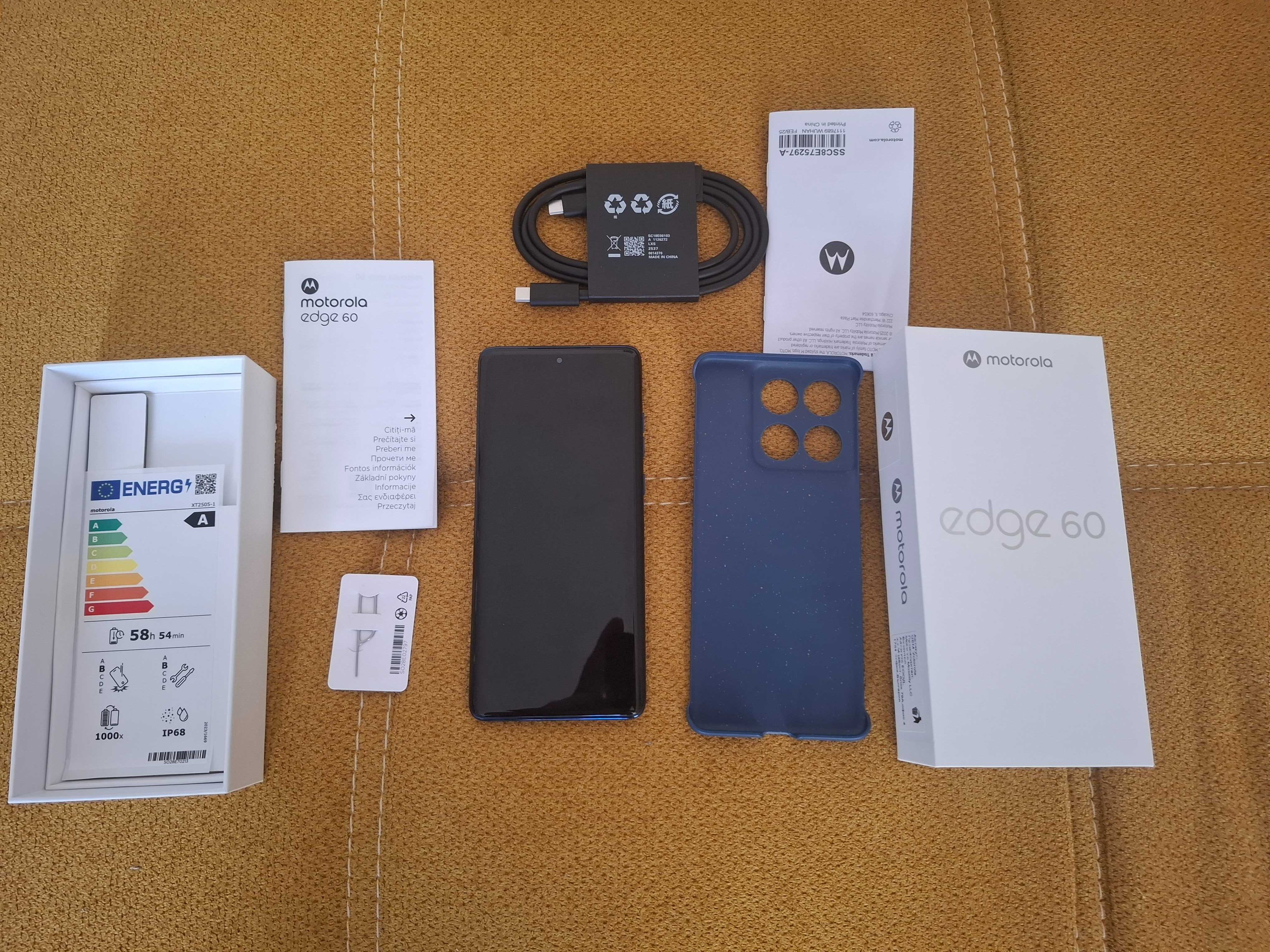 Продавам Смартфон Motorola - Edge 60 5G, 6.7''