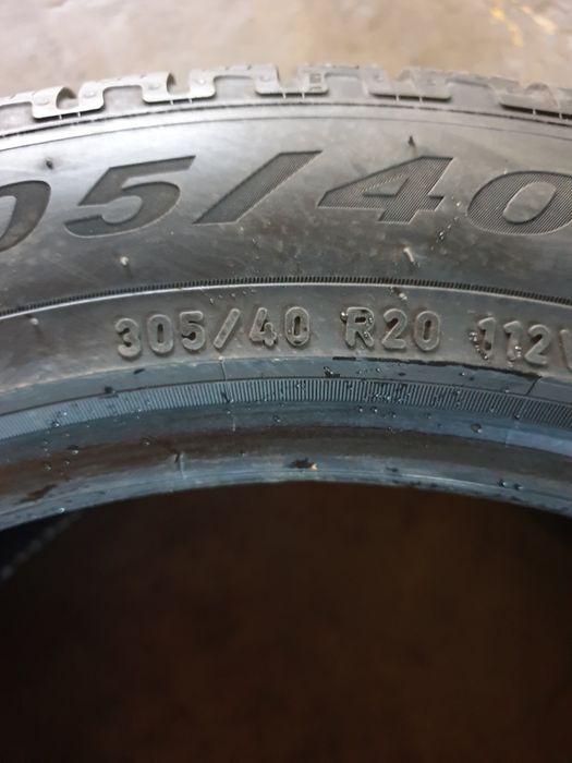 305/40R20  Pirelli Scorpion