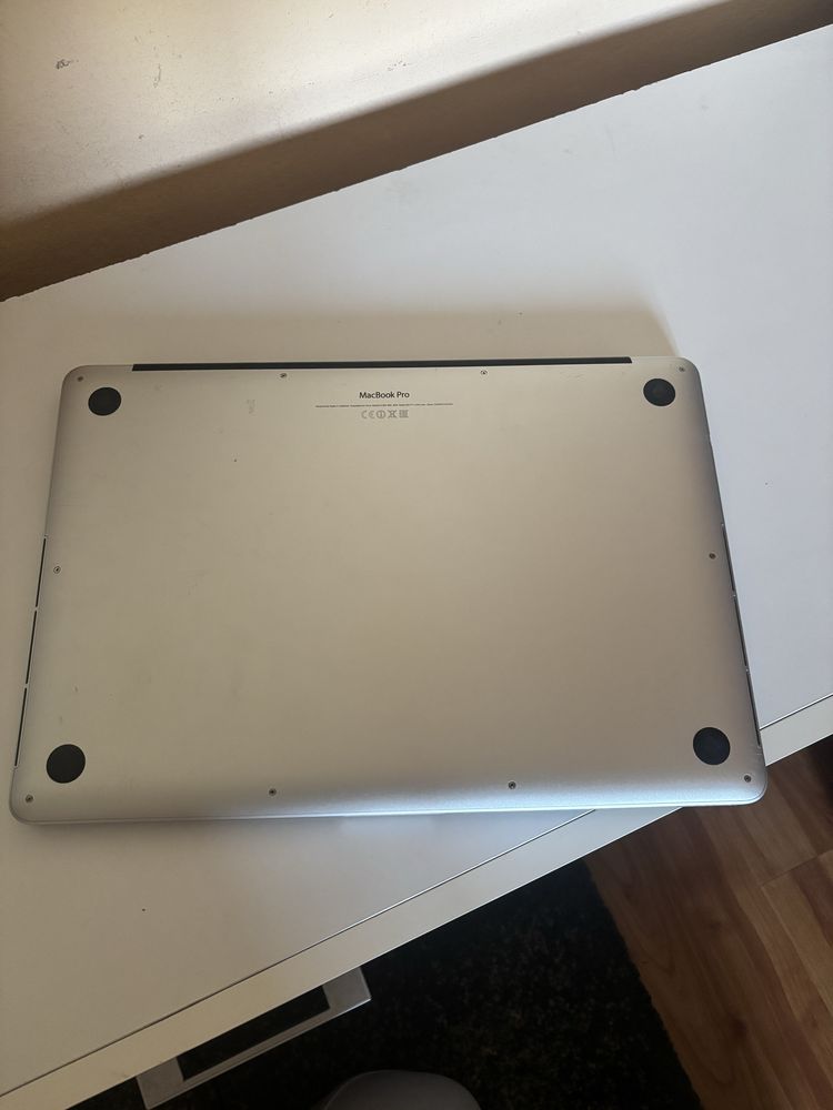 Macbook Pro 15 Retina 2014• i7• 16gb • 512• 465 cicluri• Model A1398
