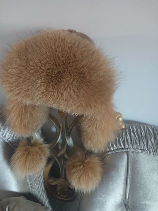 Căciulă blana vulpe culoare maron