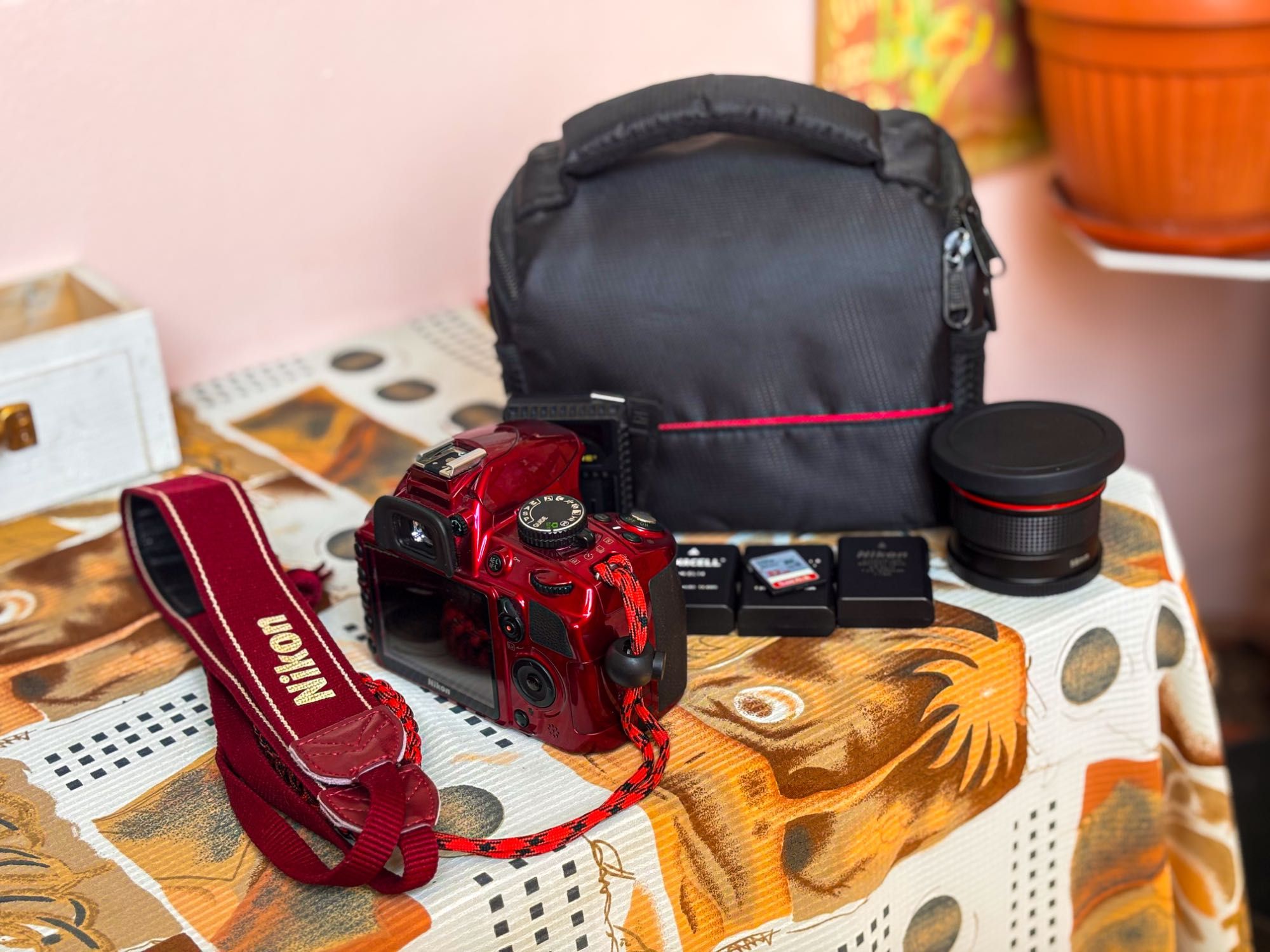 Nikon d3100 RED!