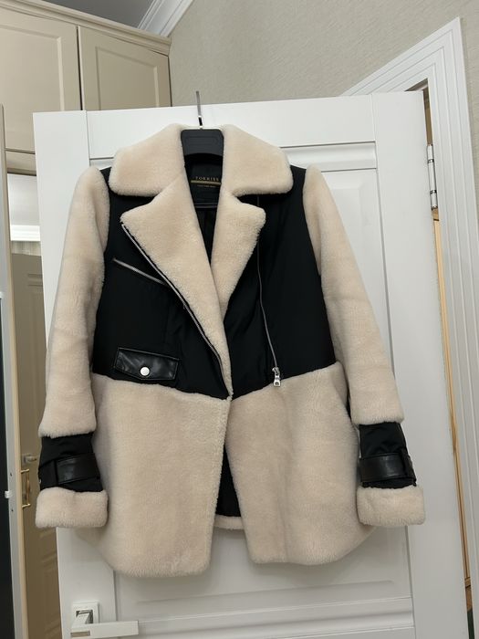 Продаю зимнюю куртку