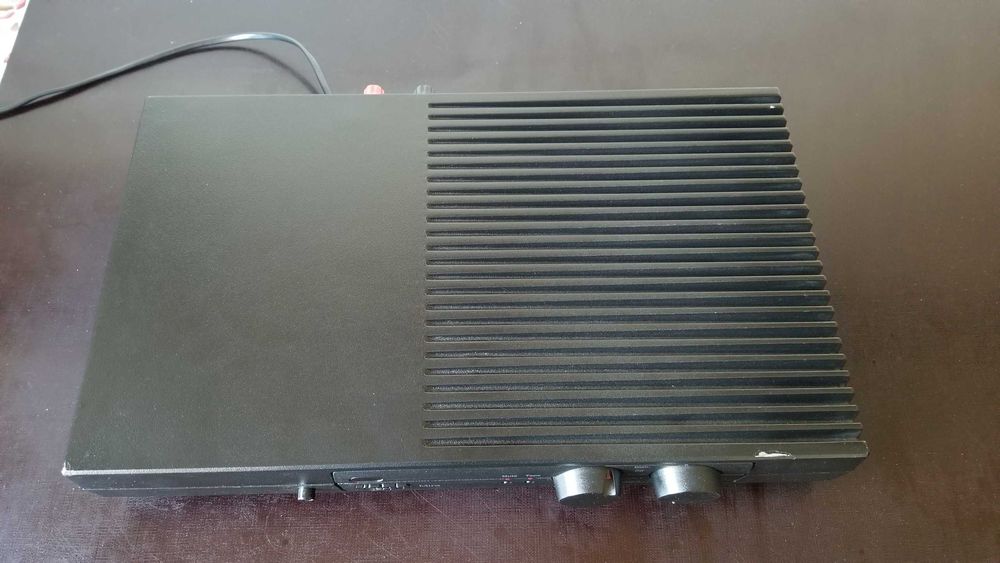 Amplificator Rega Mira
