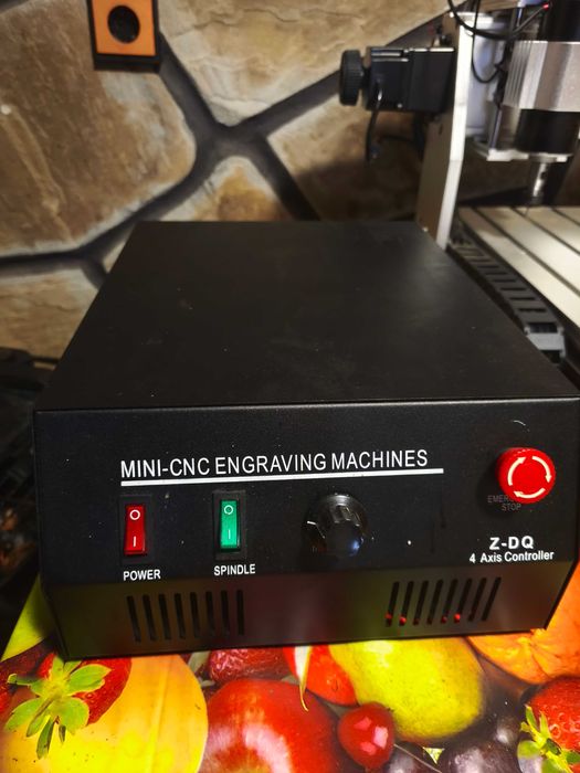 CNC ROUTER 3040 (чисто нова )