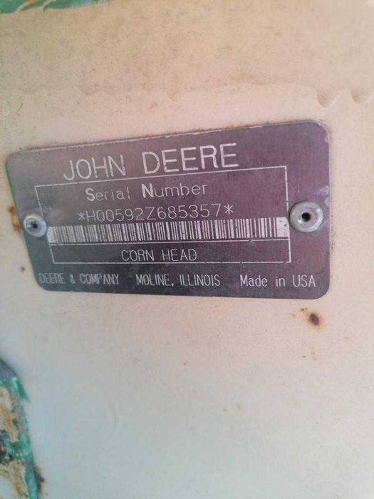 Header porumb John Deere 592