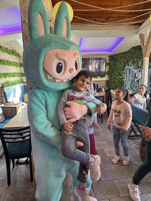 Labubu парти изненада