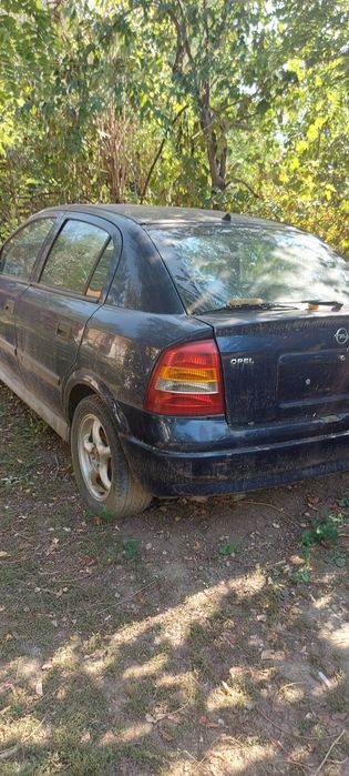 Opel astra g 1.7 td an 2000 neimatriculata
