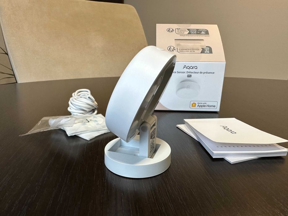 Senzor de prezenta Aqara FP2, WiFi, HomeKit