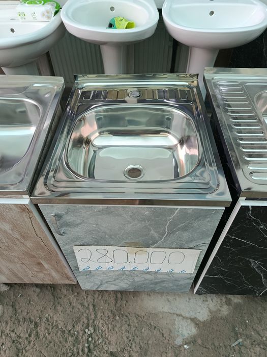 Oshxona Moyka Oshxona Rakvina