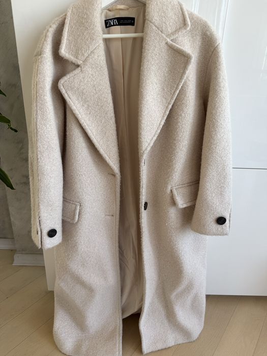 Палто Зара.