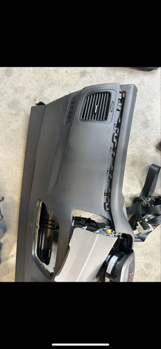 Табло,Arbag и колани Seat Alhambra 2017г