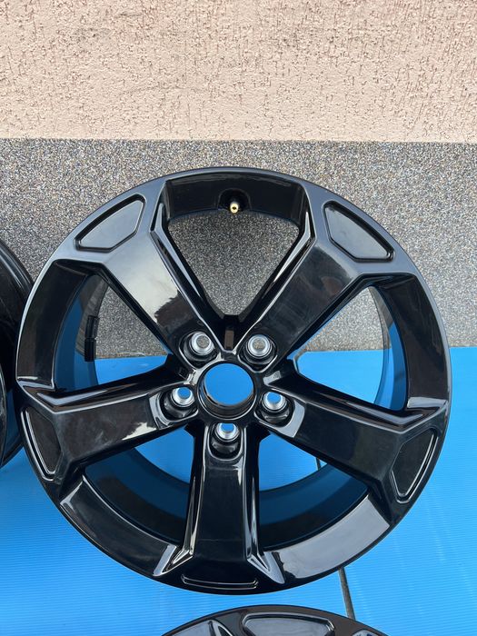 Jante Audi Q2 SQ2 17 Zoli 5x112 57.1 VW Passat Golf Skoda Seat etc