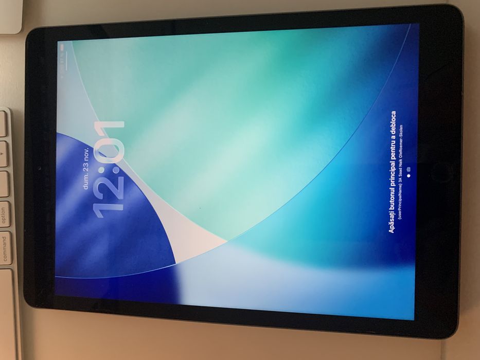 iPad generatia 8, wi-fi