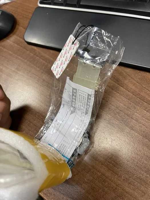 NOU ceas military rezistent la apa Schock resistant