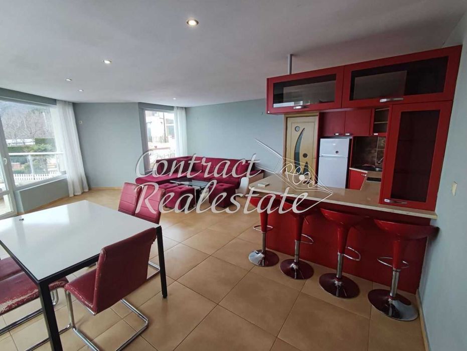 Дава се под наем Тристаен апартамент в Варна, Бриз - 120 кв.м за 484.5 € - Снимка #3