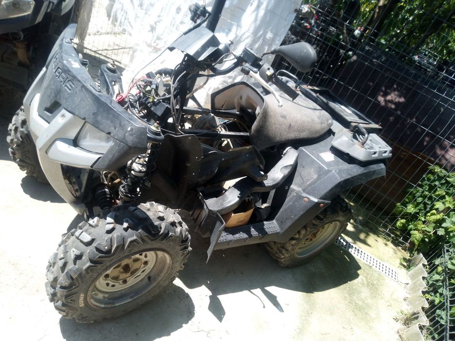 Dezmembrez polaris hawkeye 300/400