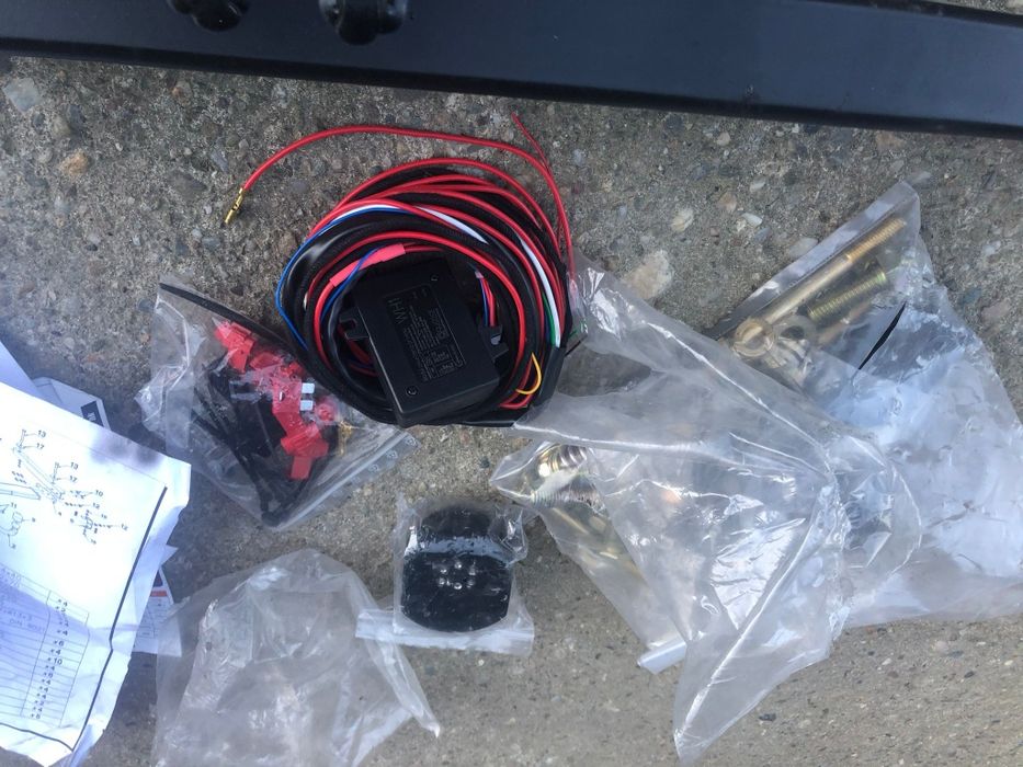 Cârlig mașină Audi