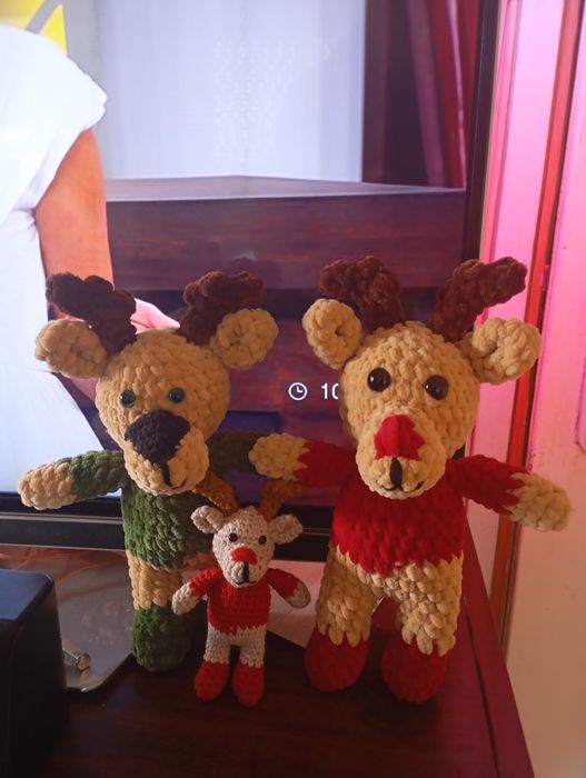 Плетен Елен на една кука