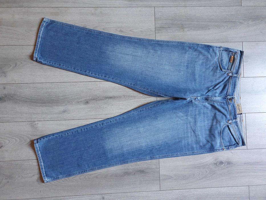Blugi WRANGLER "Texas" (Stretch) - Marime W40 L32 (Talie 106 cm)